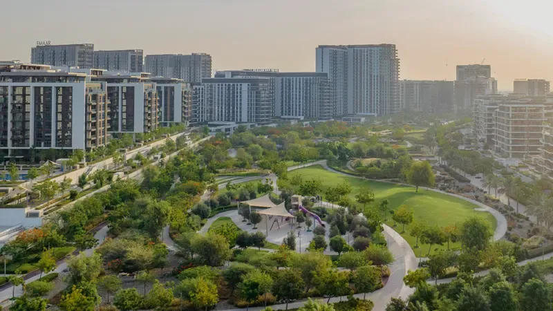 Emaar Parkside Hills – render